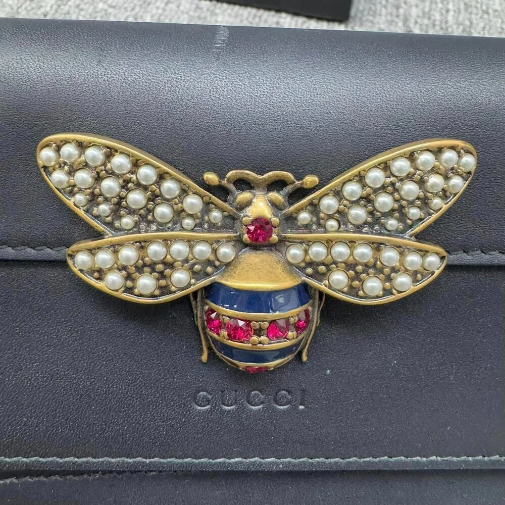 Authentic Gucci Queen Margaret Bee Chain Wallet Black Leather GG Crossbody - Picture 6 of 15